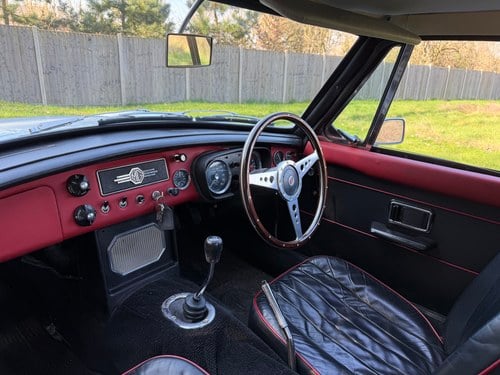 1967 MG MGB GT For Sale (picture 13 of 49)