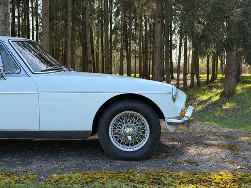 1967 MG MGB GT For Sale (picture 19 of 49)