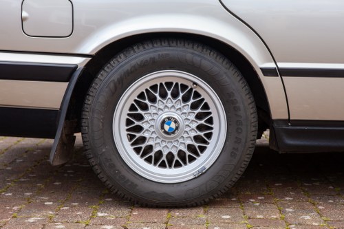 1989 BMW 530i For Sale (picture 16 of 226)