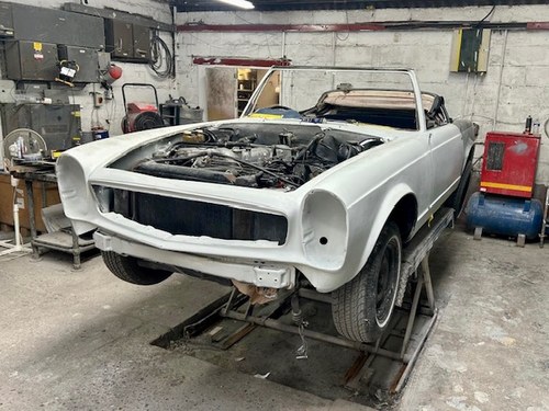 1969 Mercedes-Benz 280 SL W113 'Pagoda' with Hardtop For Sale (picture 128 of 147)