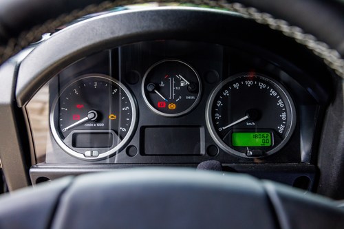 2008 Land Rover Defender 90 SVX Soft-Top zum Verkauf (Bild 16 von 89)