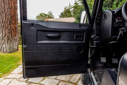 2008 Land Rover Defender 90 SVX Soft-Top zum Verkauf (Bild 33 von 89)
