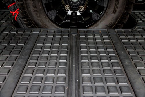 2008 Land Rover Defender 90 SVX Soft-Top zum Verkauf (Bild 44 von 89)