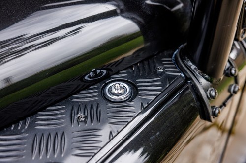 2008 Land Rover Defender 90 SVX Soft-Top zum Verkauf (Bild 58 von 89)