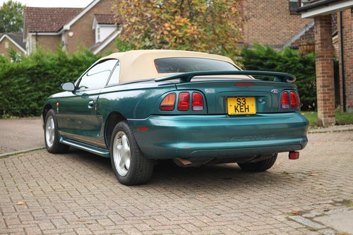 1998 Ford Mustang Convertible En venta (imagen 11 de 302)