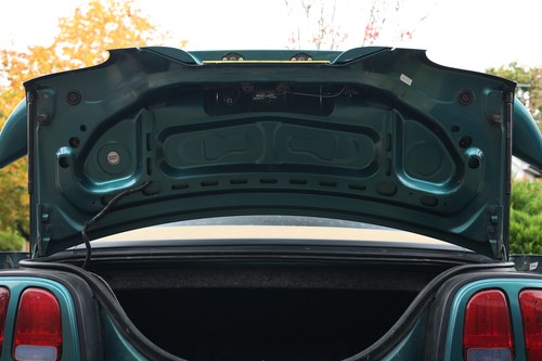 1998 Ford Mustang Convertible En venta (imagen 100 de 302)