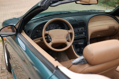 1998 Ford Mustang Convertible En venta (imagen 20 de 302)