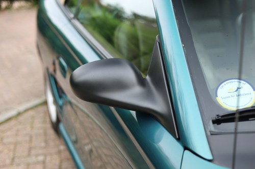 1998 Ford Mustang Convertible En venta (imagen 140 de 302)