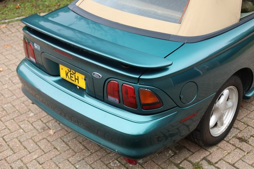 1998 Ford Mustang Convertible En venta (imagen 173 de 302)