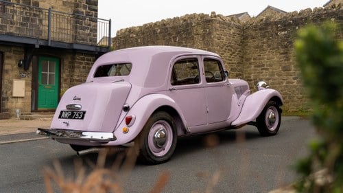 1954 Citroën Traction Avant Light Fifteen à venda (imagem 4 de 243)