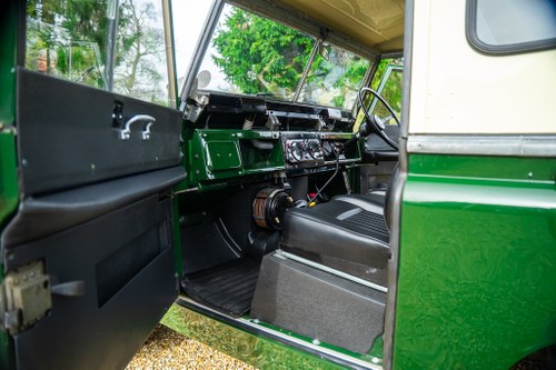 1968 Land Rover Series 2A For Sale (picture 44 of 142)