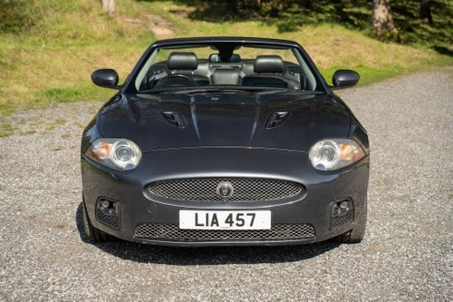 2007 Jaguar XKR Convertible 4.2 V8 For Sale (picture 2 of 121)