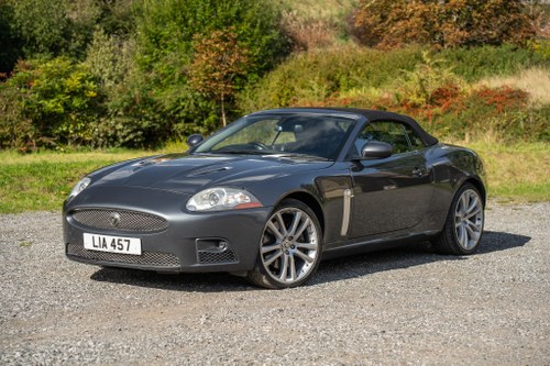 2007 Jaguar XKR Convertible 4.2 V8 For Sale (picture 10 of 121)