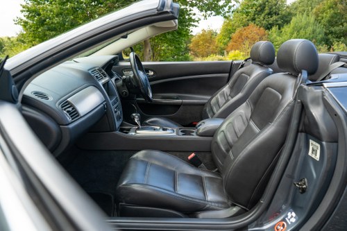2007 Jaguar XKR Convertible 4.2 V8 For Sale (picture 20 of 121)