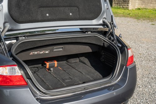 2007 Jaguar XKR Convertible 4.2 V8 For Sale (picture 56 of 121)