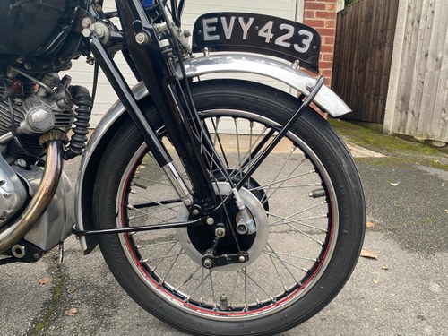 1950 Vincent Rapide Te koop (foto 11 van 28)