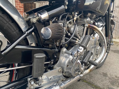 1950 Vincent Rapide Te koop (foto 24 van 28)
