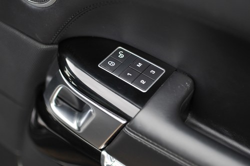 2016 Range Rover Autobiography V8 LWB Te koop (foto 18 van 154)