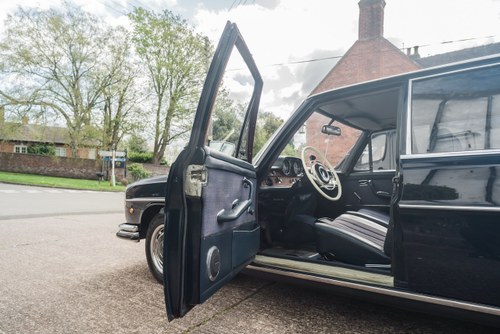 1972 Mercedes 280SE W108 In vendita (immagine 46 di 214)