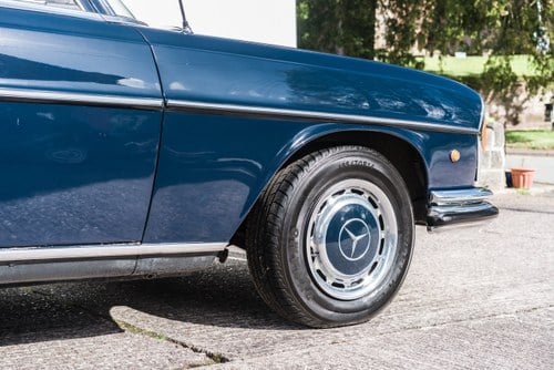 1972 Mercedes 280SE W108 In vendita (immagine 92 di 214)