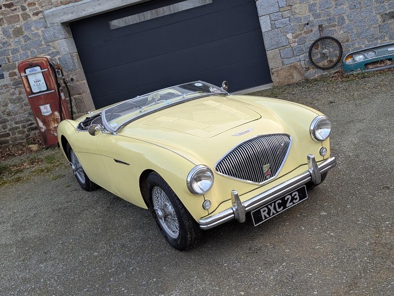1955 Austin-Healey 100 - 2 1955 Austin-Healey 100 - 2