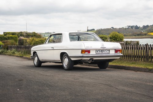 1972 Mercedes-Benz 250 CE W114 For Sale (picture 7 of 240)