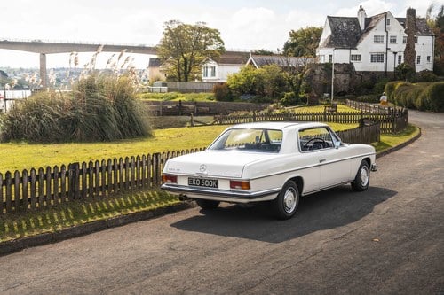 1972 Mercedes-Benz 250 CE W114 For Sale (picture 14 of 240)
