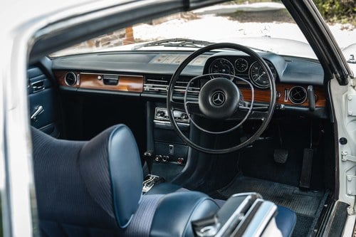 1972 Mercedes-Benz 250 CE W114 For Sale (picture 33 of 240)