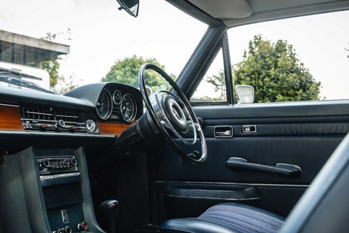 1972 Mercedes-Benz 250 CE W114 For Sale (picture 60 of 240)