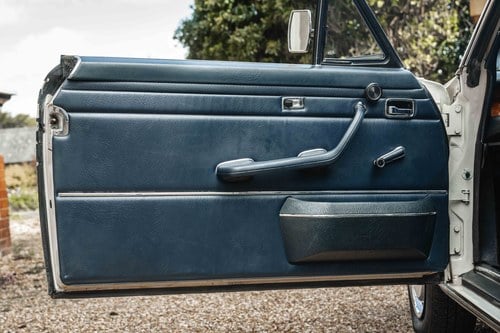 1972 Mercedes-Benz 250 CE W114 For Sale (picture 61 of 240)