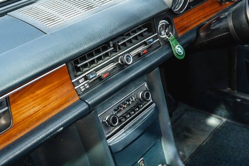 1972 Mercedes-Benz 250 CE W114 For Sale (picture 66 of 240)