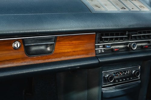 1972 Mercedes-Benz 250 CE W114 For Sale (picture 68 of 240)