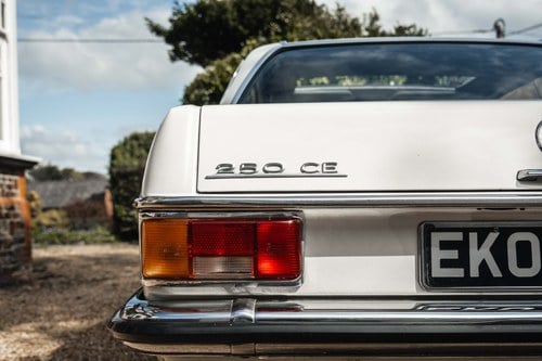 1972 Mercedes-Benz 250 CE W114 For Sale (picture 129 of 240)