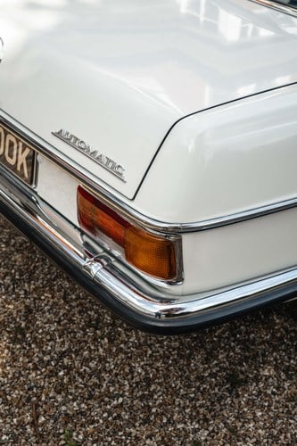 1972 Mercedes-Benz 250 CE W114 For Sale (picture 141 of 240)