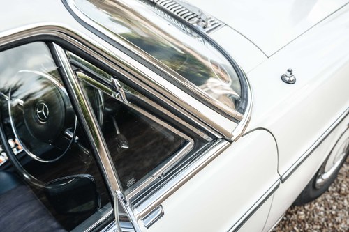 1972 Mercedes-Benz 250 CE W114 For Sale (picture 154 of 240)