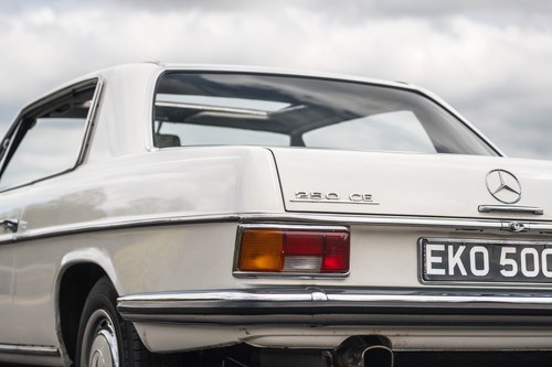 1972 Mercedes-Benz 250 CE W114 For Sale (picture 171 of 240)