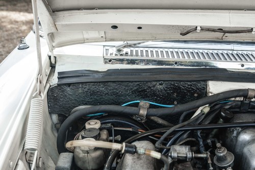 1972 Mercedes-Benz 250 CE W114 For Sale (picture 193 of 240)