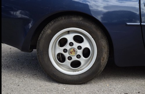 1988 Porsche 944 Lux till salu (bild 17 av 98)