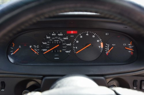 1988 Porsche 944 Lux till salu (bild 24 av 98)