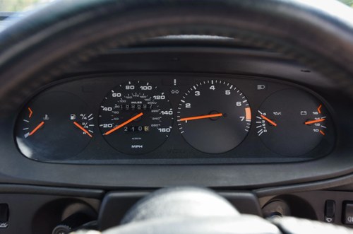 1988 Porsche 944 Lux till salu (bild 25 av 98)