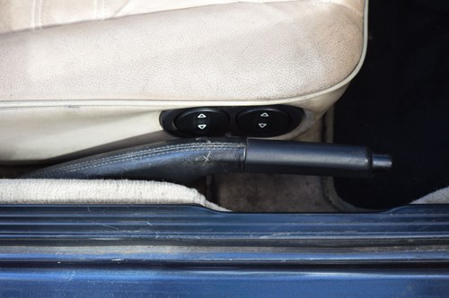 1988 Porsche 944 Lux till salu (bild 30 av 98)