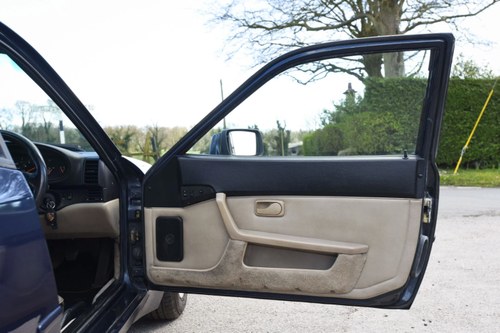 1988 Porsche 944 Lux till salu (bild 37 av 98)