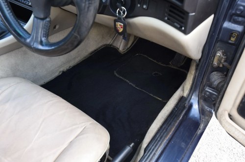 1988 Porsche 944 Lux till salu (bild 41 av 98)