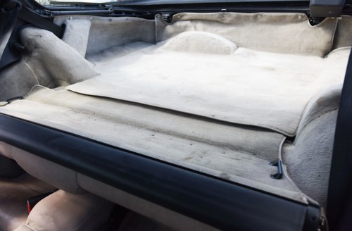 1988 Porsche 944 Lux till salu (bild 46 av 98)