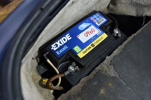 1988 Porsche 944 Lux till salu (bild 59 av 98)