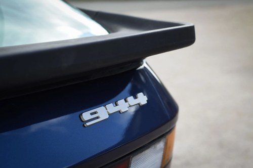 1988 Porsche 944 Lux till salu (bild 74 av 98)