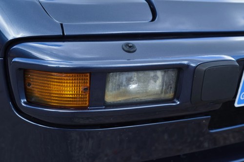 1988 Porsche 944 Lux till salu (bild 90 av 98)
