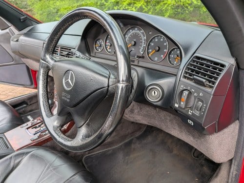 1999 Mercedes-Benz SL 320 AMG Edition En venta (imagen 30 de 258)