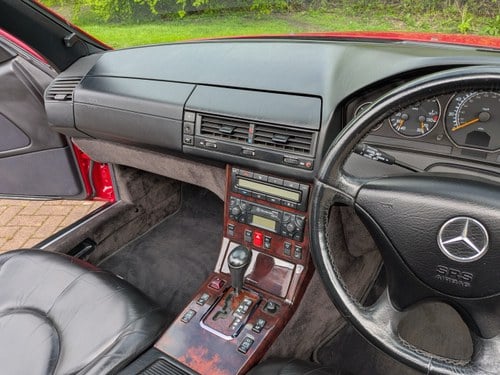1999 Mercedes-Benz SL 320 AMG Edition En venta (imagen 32 de 258)