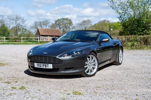 2006 Aston Martin DB9 Volante - 12,850 Miles à venda (imagem 19 de 158)